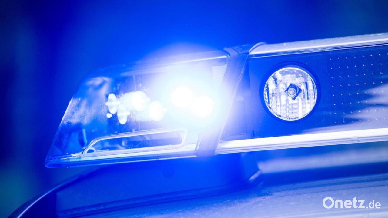 Einfamilienhaus mit Graffitis beschmiert