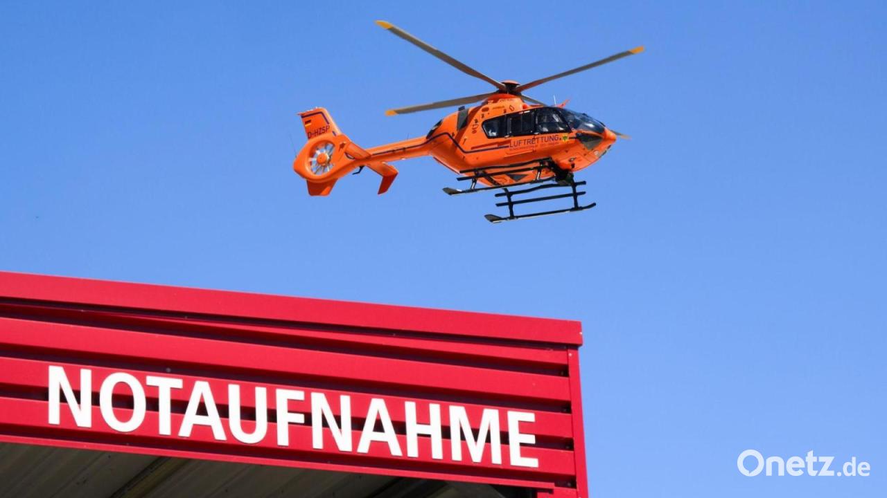Acht Verletzte bei Zusammenstoß von drei Autos