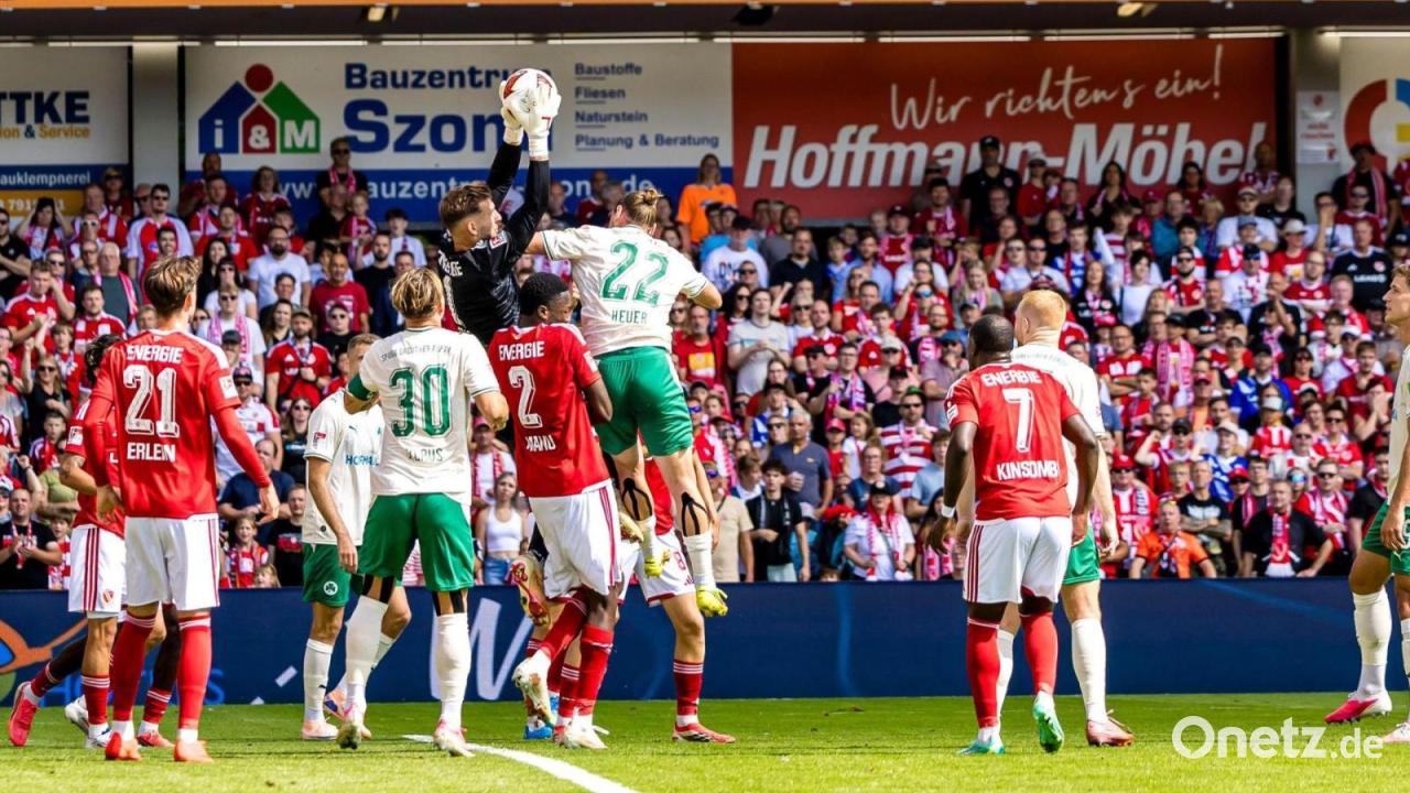 Torflut in Cottbus: Fürth feiert ersten Saisonsieg