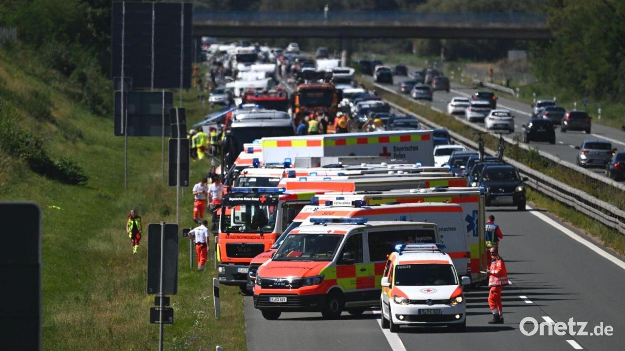20 Verletzte bei Unfall mit Reisebus auf der A3
