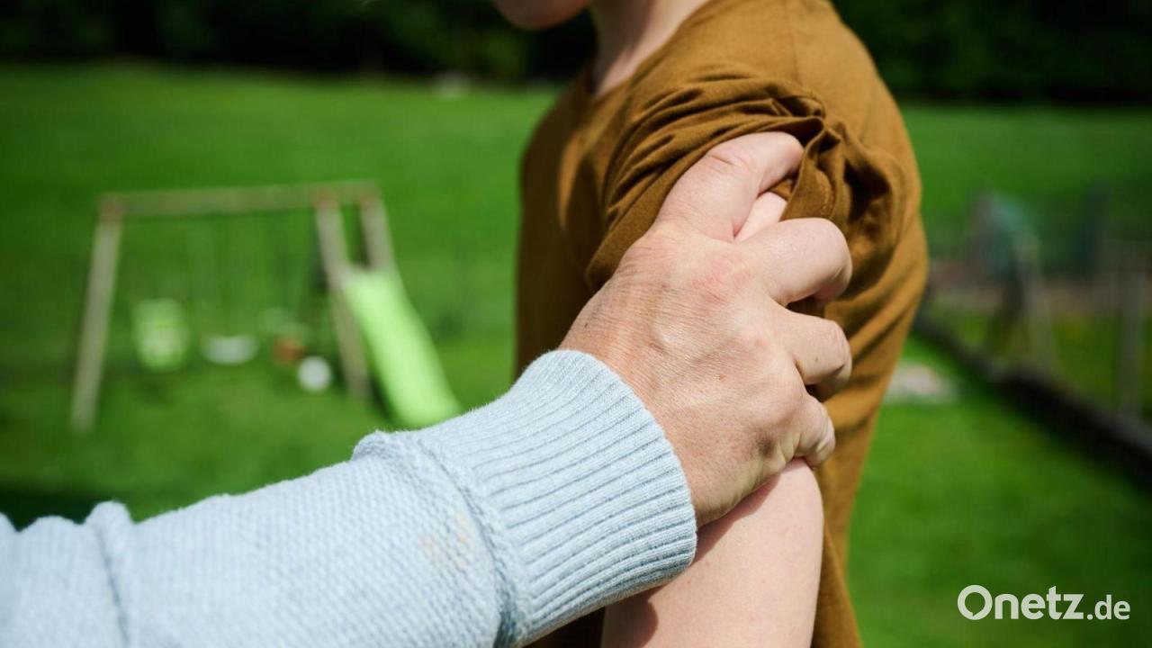 Eltern wegen Vergewaltigung ihrer Tochter vor Gericht