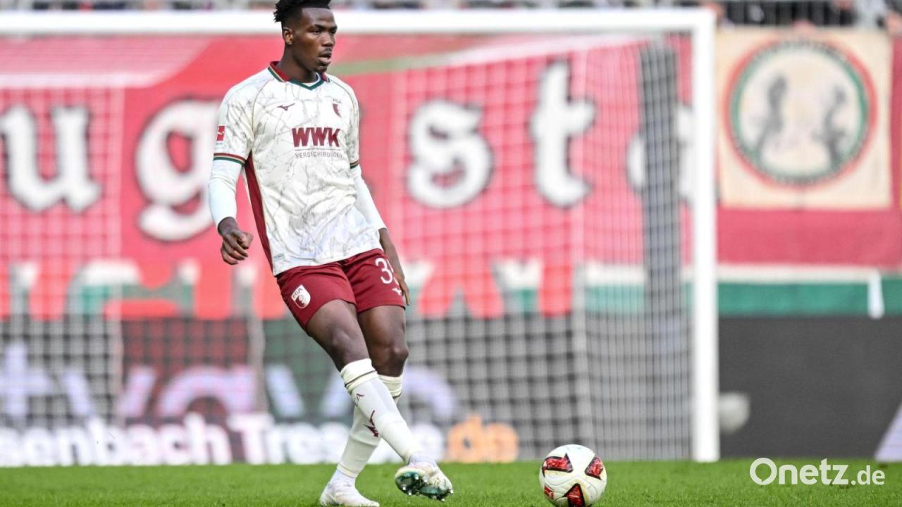 Lächeln gegen den Hass: Augsburg stärkt Verteidiger Bah