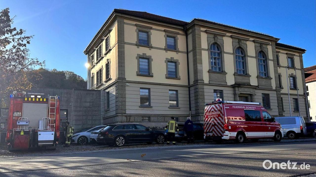 Häftling legt mutmaßlich Brand in Zelle