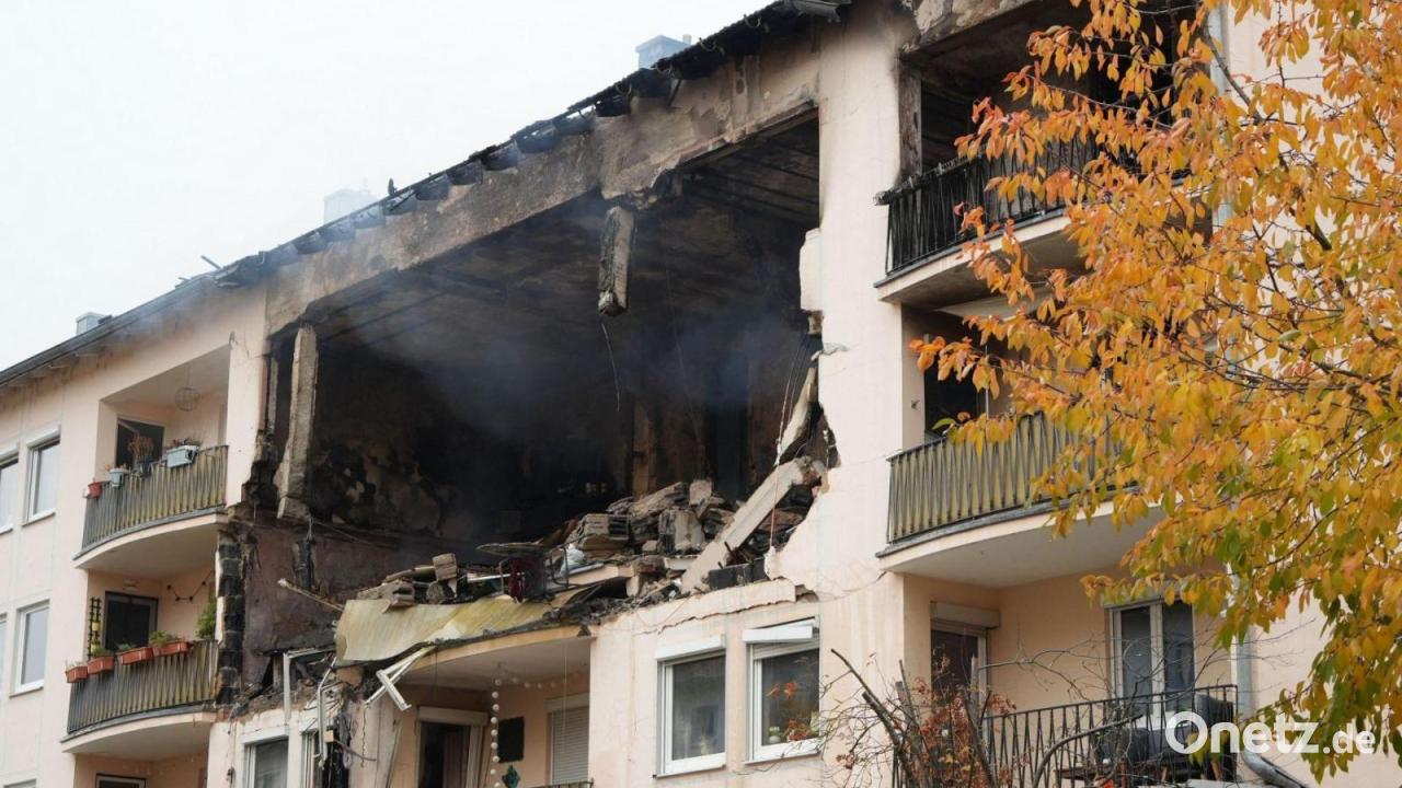 Explosion in Regensburger Haus - THW arbeitet Nacht durch
