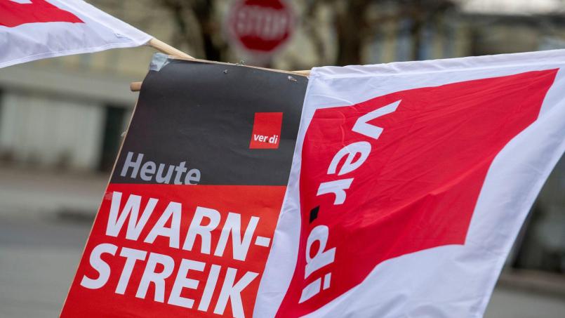 Symbolbild: Stefan Puchner/dpa
Heute Warnstreik: Das gilt am Dienstag, 10. März, für die AOK-Beschäftigten.