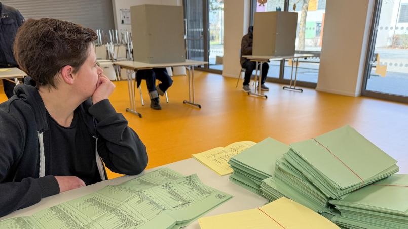 Bild: Petra Hartl
Bei der Kommunalwahl 2026 in Bayern entscheiden die Bürgerinnen und Bürger über die politische Zukunft in Städten, Märkten und Gemeinden.