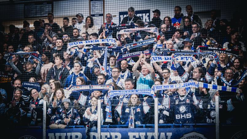 Archivbild: Tobias Neubert
Bislang wurden 1255 Dauerkarten für die Heimspiele der Blue Devils Weiden verkauft.