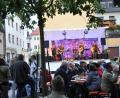 Gute Stimmung verbreitete Seven BR bei den Gästen am Schlosshof. Bild: swt