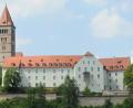 Der Haushaltsausschuss des Landtags hat     die Kosten für den ersten Teil des Umbaus der Klosterburg Kastl abgesegnet. In dem lange ungenutzten Gebäudekomplex sollen künftig Polizei-Anwärter logieren.	Bild: Huber