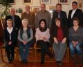 Das Team der Nachbarschaftshilfe Plößberg (vorne von links): Michaela Heldwein-Keim vom BRK, Ute Dämmer, Leiterin Jutta Frankenhäuser, Anita Krapfl und Petra Hart sowie (hinten von links) Josef Dietl, Roland Pfefferlein, Reinhard Schön, Bürgermeister Lothar Müller und BRK-Geschäftsführer Holger Schedl.	Bild: lk