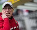 Das Leben geht weiter: Peter Stöger hat seine Entlassung beim 1. FC Köln verarbeitet.

	Bild: Maja Hitij/dpa