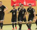 Die Spieler der FT Eintracht Schwandorf  jubelten nach dem Gewinn der Schwandorfer Stadtmeisterschaft.

	Bild: Hirsch