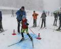 Raus aus der Schule und rauf auf die Skier. Auf der Silberhütte machte der Sport viel Spaß, auch bei Nebel und Nässe. 	Bild: nm