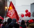 In ganz Deutschland streiken am Freitag Metaller bei den Autozulieferern. 	Bild: Lino Mirgeler/dpa