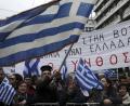 Bei der Großkundgebung in Athen meldeten am Sonntag Demonstranten griechische Alleinrechte auf den Namen Mazedonien an.	Bild: Yorgos Karahalis/dpa