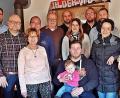 Die Tennisabteilung im VfB Rothenstadt hat gewählt: (von links) Rudi Kopp, Markus Bäumler, Oli Schlicht, Gisi Kopp, Michael Arnold, Walter Färber, Alexander Walberer, Nina Knörrer, Franz Hirnet, Christian Schraml, Simon Lochmüller, Katja Gradl und Gerhard Landgraf. 	Bild: kzr