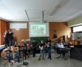 Die neue Nachwuchsband der Fichtelgebirgsrealschule ließ es beim Infotag krachen. 	Bild: exb