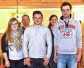 Die neugewählte Führungsspitze mit den neuen Vorständen Michael Fleghel (rechts) und Felix Ruder (3. von links).	 Bild: no