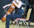 Cellistin Anna Rösch lässt Bach und Fauré erklingen.  	Bilder: aks (2)