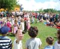 Ausgelassene Stimmung und Freude beim Spielplatzfest der Kindertagesstätte St. Josef Raigering