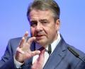 Sigmar Gabriel (SPD) war unter anderem Außenminister und Wirtschaftsminister. Nun winkt ihm ein Job in der Wirtschaft.  	Archivbild: Daniel Karmann/dpa