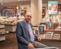 Tom Segev stellt sein neues Buch in Weiden vor.  	Bild: Lukas Meiser