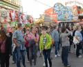 Seit mittlerweile fünf Jahren vergnügen sich die Besucher bei Frühlings- und Volksfesten auf dem neuen Festplatz.  	Bild: Kunz