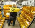 Trotz heftiger Kritik will die Post ihre umstrittene Praxis bei der Entfristung von Verträgen nicht ändern. 	Bild: Jan Woitas/dpa
