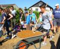 Bild: exb
chulleiter Dr. Stefan Bauer hieß den Kreisfachberater für Gartenbau und Landespflege Wolfgang Grosser, die Mitglieder des Obst- und Gartenbauvereins Leonberg , und den Elternbeirat der Schule herzlich willkommen.
