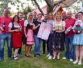 Die Clubfreunde Rot-Schwarz feiern Jubiläum. Dazu dient der zweite "Besen" auf dem Wernberger Marktplatz. Dazu gibt es am 16. Juni Wein, Schmankerl und gute Laune.	Bild: exb