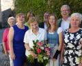 Bild: Völkl
Else Kraus (Vierte von links) feierte ihren  85. Geburtstag. Unter den Gratulanten waren (von links) Anna Eckl, Tochter Rita, Gertraud Lindermair, Bürgermeister Armin Schärtl, Enkelin Franziska, Karl Beer und Tochter Christl.