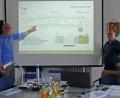 Bild: OW, Autor [OW]
Es gibt eine neue Entwurfsplanung für die Markplatzsanierung. Diese wurde vom Städteplaner Felix Hozapfel-Herziger (links)dem Stadtrat vorgestellt. Unterstützt wurde er dabei vom Architekten Volker Jungwirth aus Bayreuth. Interessiert verfolgte Bürgermeister Wolfgang Haberberger den Vortrag.