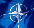 Bild: Daniel Naupold/dpa
Die Nato-Flagge wird nicht in Amberg wehen. Ulm bekommt den neuen Stützpunkt.
