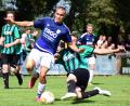 Bild: exb
Der TSV Neualbenreuth verlor das Relegationsspiel gegen FC Eintracht Münchberg II mit 1:4. Hier versucht TSV-Spieler Thomas Meyer (rechts), den dreifachen Torschützen Lucas Köhler vom Ball zu trennen.