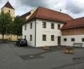 Bild: gsb
Der Pfarrplatz in Altenstadt/WN.