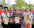 Bild: Petra Hartl
Zahlreiche Ehrungen standen beim TV Sulzbach auf dem Programm. Bedacht wurden (von links): Rosemarie Hese, Gisela Promm, Helga Zimmermann, Erika Binder, Margot Kopp, Erna Uth, Roswitha Prietzel-Mader, Maria Birken, Maria Strobel, Vorsitzender Georg Peters und Inge Zimmermann.
