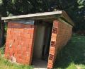 Bild: ffz
Sehr zu wünschen übrig lassen in der Schule im Gebirgsdorf Tugjevc im Kosovo.die Toiletten, vor allem im Winter.