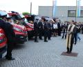 Bild: sns
Pfarrer Gerhard Beck sprach die Fürbitten, während Stadtpfarrer Stefan Wagner (Bild) die Segnung übernahm. In Reih und Glied standen die fünf neu angeschafften Einsatzfahrzeuge für die Feuerwehren der Gemeinde Neunburg sowie das Fahrzeug der Feuerwehr Kulz dazu bereit.