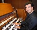 Bild: Donhauser, Peter K. [DOK] (don@pkdon.de)
Der italienische Organist Paolo Oreni an der Walcker-Orgel von St. Martin