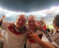 Bild: exb
Vor vier Jahren nach dem Schlusspfiff in Rio: André  Heindl (links) jubelt mit seinem Freund Stefan Sailer über den WM-Titel.