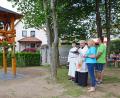 Bild: ü
Ein ganz besonderer Programmpunkt bereicherte das Sommerfest im Kinderhaus St. Elisabeth: Pfarrer Helmut Süß bat um den Segen Gottes für die alte Bergkirchenglocke und den neuen Glockenturm auf dem Gelände der Einrichtung.
