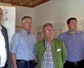 Bild: nm
Lothar Höher, Bürgermeister Thomas Meiler, Toni Dutz und Bezirksheimatpfleger Dr. Tobias Appl (von links) überlegen, wie sich mehr aus den beiden Museen machen lässt.