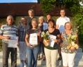 Bild: bk
Das Führungsteam der TSG-Turnabteilung mit  (vorne,  von rechts) Anita Bauer, Maria Englert, Melanie Tafelmeyer, Martina Säckl. Lothar Wiesner wird für 35-jährige Mitarbeit geehrt.