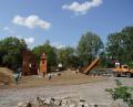 Bild: mmj
Die Humusschicht ist auf die vom Bauhof modellierte Spielelandschaft aufgetragen.