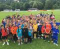 Bild: rn
Nach spannenden Spielen haben sich die Grundschulen Eschenbach und Weiherhammer für die Endrunde qualifiziert. Auf das Gruppenbild dürfen aber alle Teilnehmer.