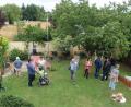 Bild: Hirsch
Blick in den Garten von Silvia und Werner Fleischmann: Den ganzen Tag über herrschte beim Tag der offenen Gartentür ein Kommen und Gehen.