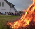 Bild: bock
Das Johannisfeuer lodert in Kaltenbrunn.