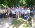 Bild: haa
Das Highlight der Fahrt erlebte die Reisegruppe auf dem Schmitt`Hof in Knetzgau. Nach einer Führung durch den Betrieb erfolgte eine Erlebnistour-Kutschenfahrt mit Oldtimer-Schleppern durch die Weinberge mit Zwischenstation zur Weinverkostung.
