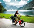 Bild: exb
Vorbei am türkisblauen Achensee. Die Landschaft zwischen dem Tegernsee und dem Achensee in Österreich haben die beiden Studenten genossen.