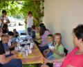 Bild: gi
Sehr viele Besucher kamen zum Pfarrfest. Für die Kinder wurde ein abwechslungsreiches Programm geboten wie Schatzsuchen, Basteln von Schatztruhen oder CD-Blumen, Kinderschminken und Kinderkarussell.